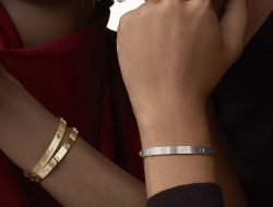 cartier love bracelet one diamond